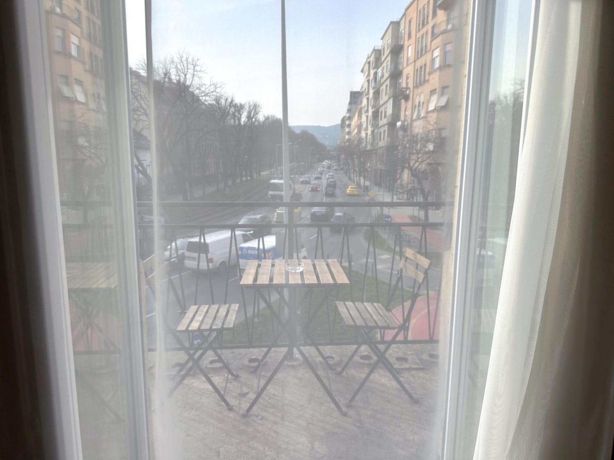 Sunny Castle Apartment Budapest Bagian luar foto