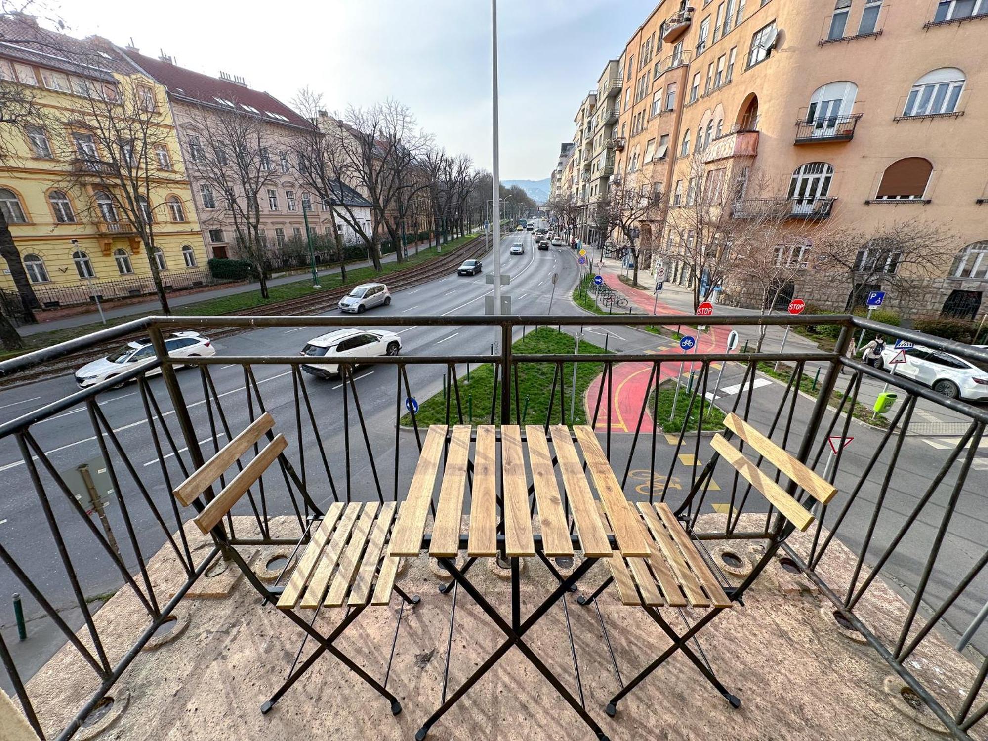 Sunny Castle Apartment Budapest Bagian luar foto