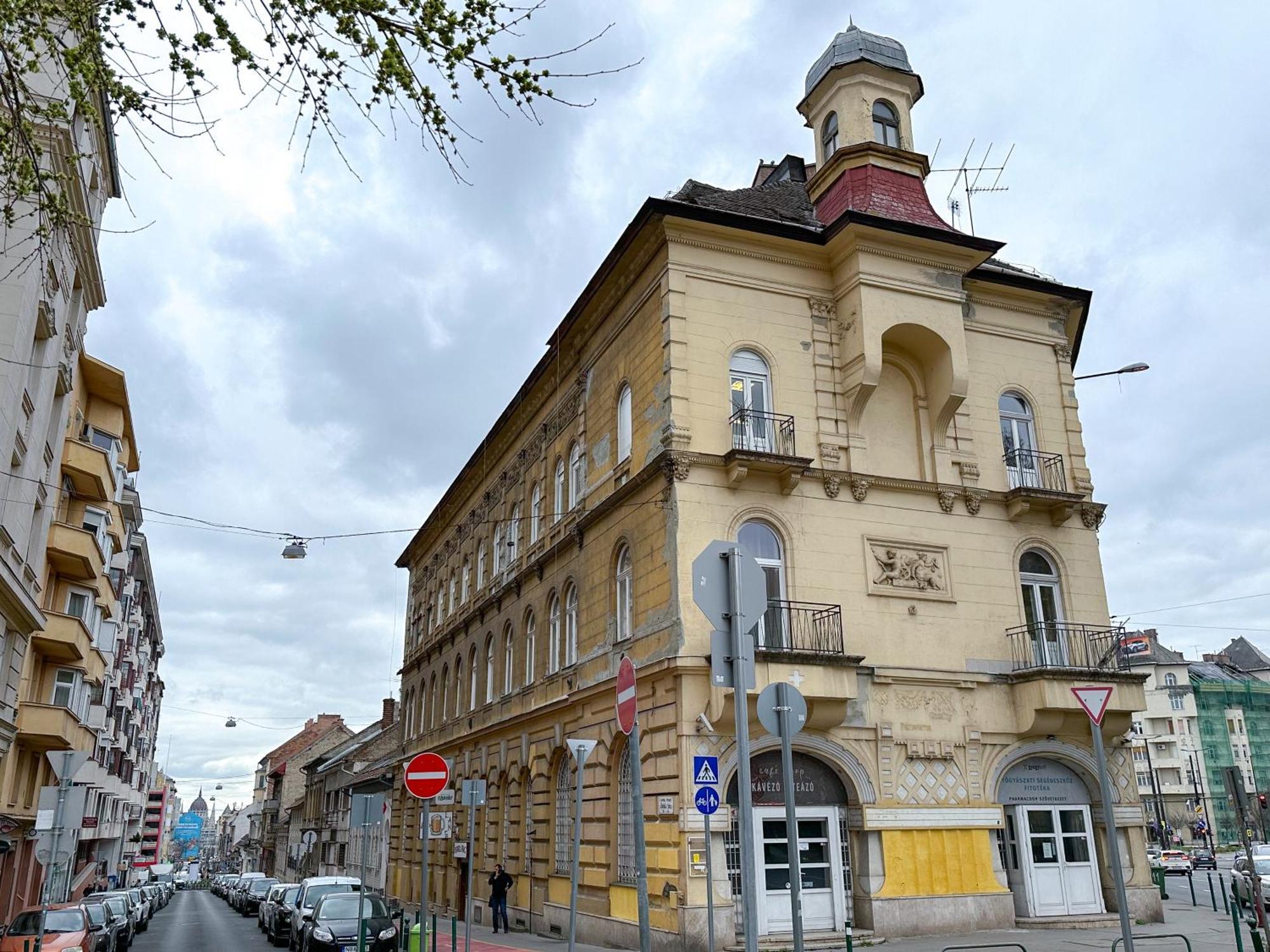 Sunny Castle Apartment Budapest Bagian luar foto
